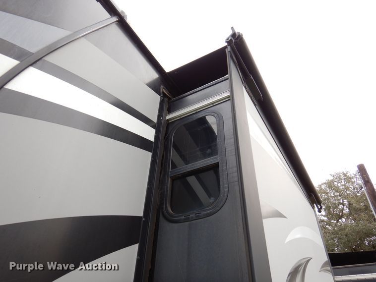 image for item HB9765 2016 Jayco Seismic  toy hauler camper