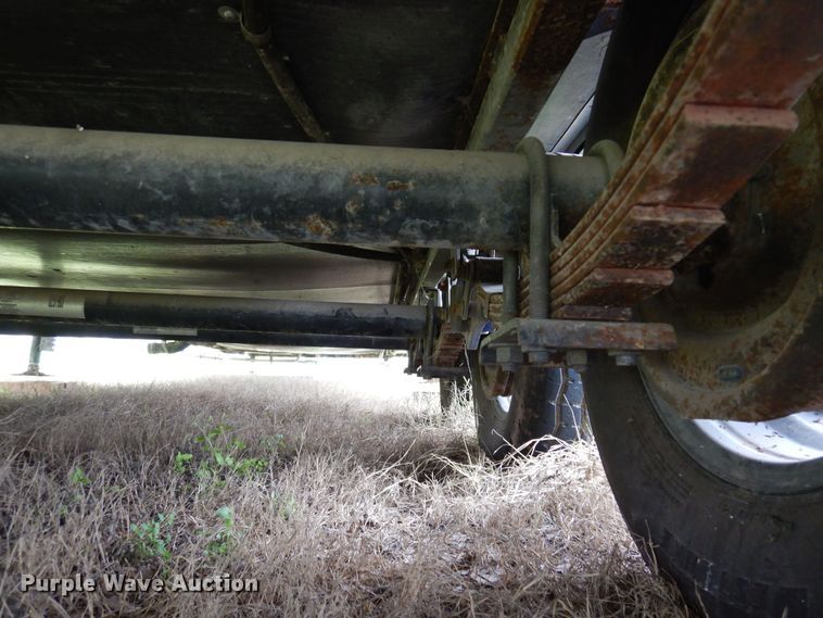 image for item HB9765 2016 Jayco Seismic  toy hauler camper