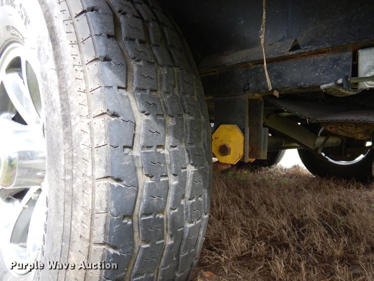 image for item HB9765 2016 Jayco Seismic  toy hauler camper