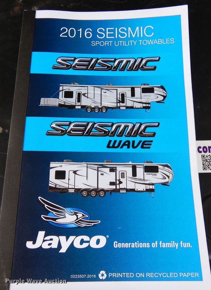 image for item HB9765 2016 Jayco Seismic  toy hauler camper