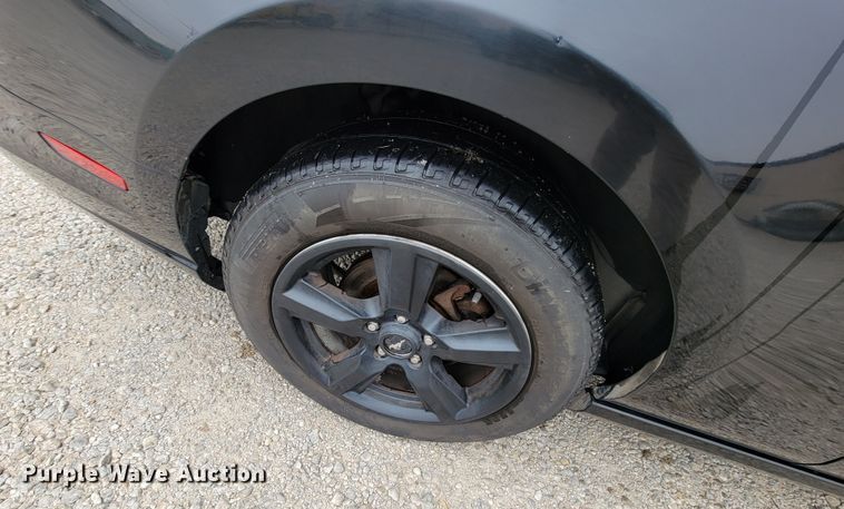 image for item HG9371 2014 Ford Mustang