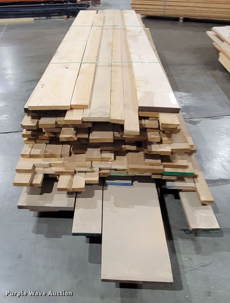image for item HG9419 Approximately 580' of lumber