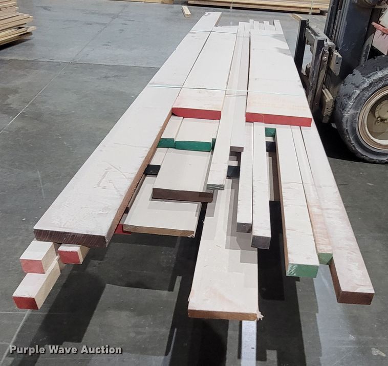 image for item HG9420 Approximately 380' of lumber