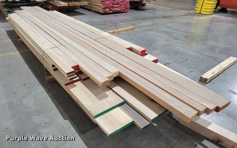 image for item HG9421 Approximately 450' of lumber