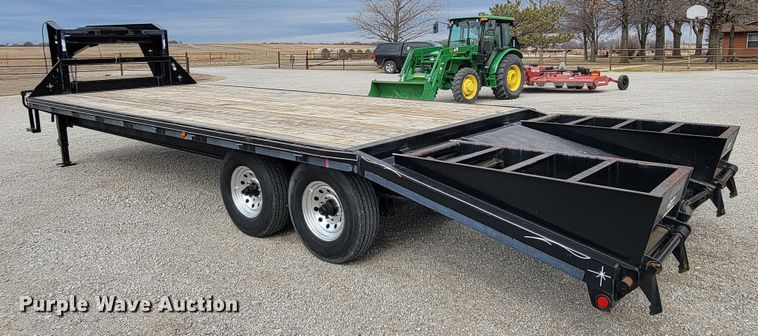 image for item HG9428 2014 Starlite AGNDV  equipment trailer
