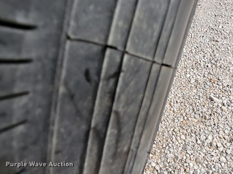 image for item HG9428 2014 Starlite AGNDV  equipment trailer