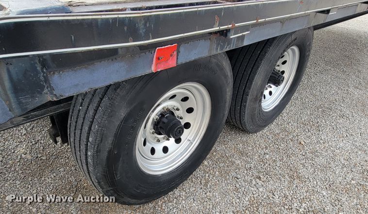 image for item HG9428 2014 Starlite AGNDV  equipment trailer