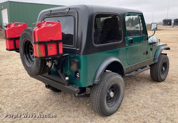 image for item HN9800 1985 Jeep CJ7  SUV