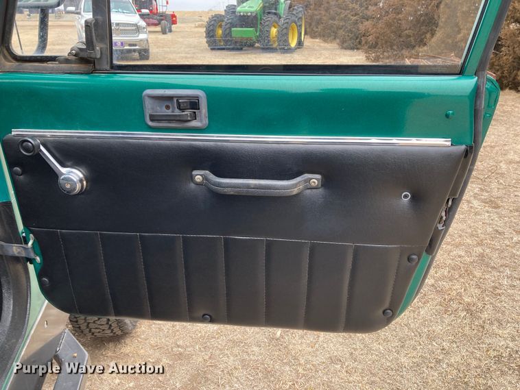 image for item HN9800 1985 Jeep CJ7  SUV