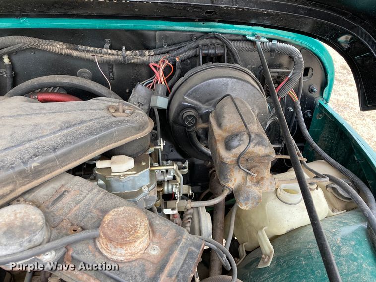 image for item HN9800 1985 Jeep CJ7  SUV