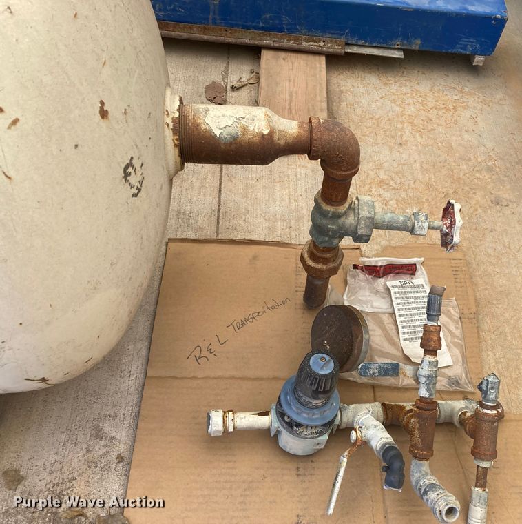 image for item HN9812 1991 NATL  BD  air compressor