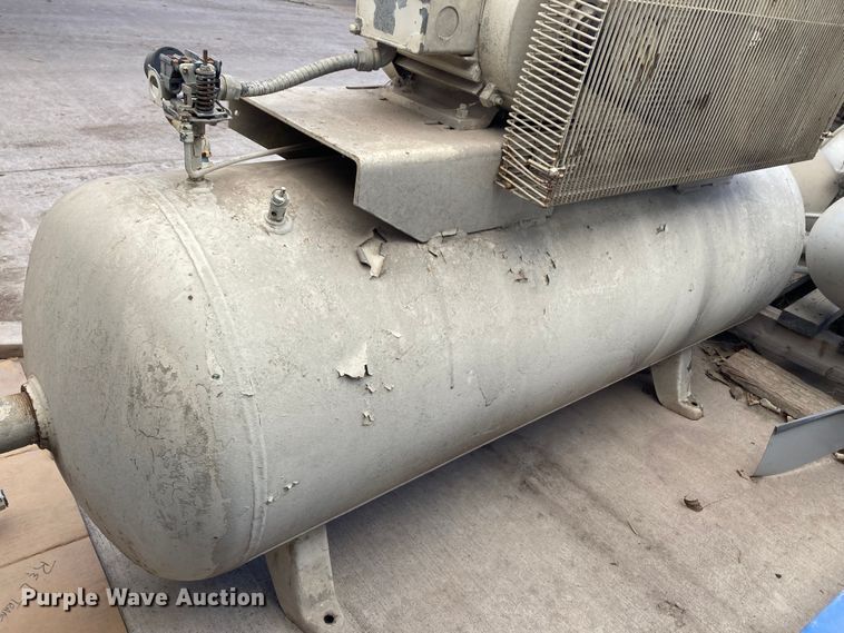 image for item HN9812 1991 NATL  BD  air compressor