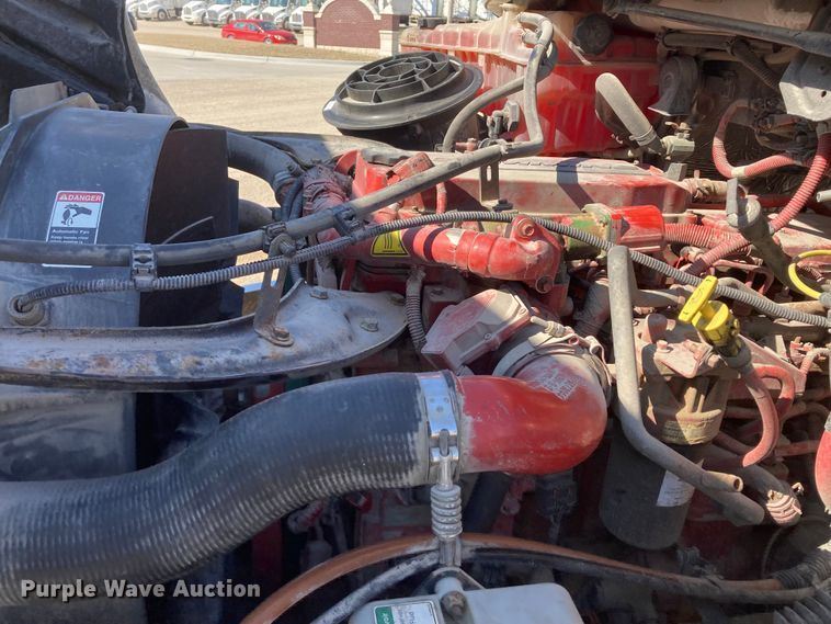 image for item HN9819 2016 Freightliner Business Class M2  box truck