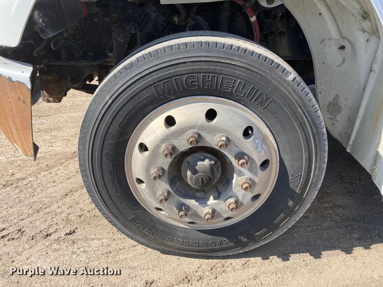 image for item HN9819 2016 Freightliner Business Class M2  box truck