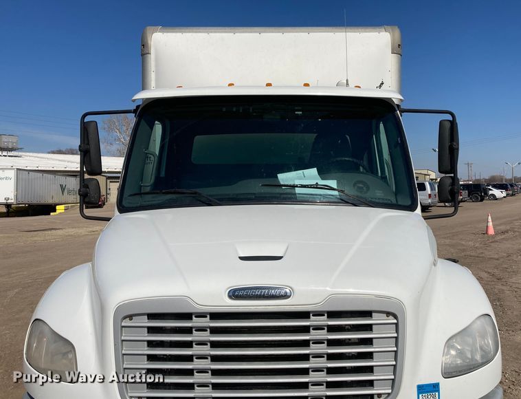 image for item HN9820 2016 Freightliner Business Class M2  box truck