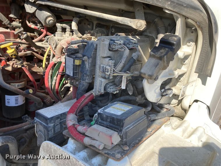 image for item HN9820 2016 Freightliner Business Class M2  box truck