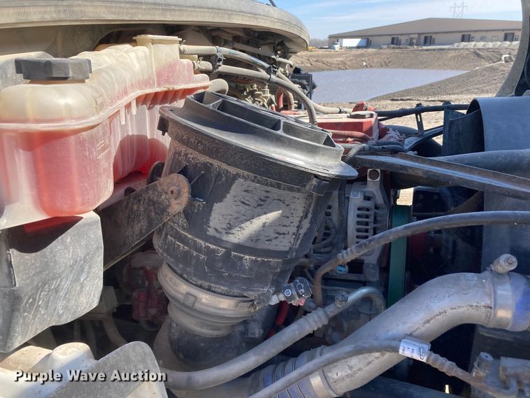 image for item HN9820 2016 Freightliner Business Class M2  box truck