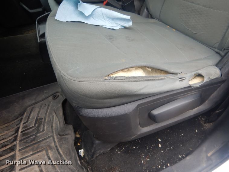 image for item HU9465 2016 Dodge Ram 3500HD  Crew Cab pickup truck