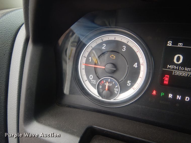 image for item HU9465 2016 Dodge Ram 3500HD  Crew Cab pickup truck