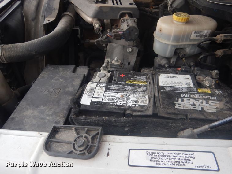 image for item HU9465 2016 Dodge Ram 3500HD  Crew Cab pickup truck