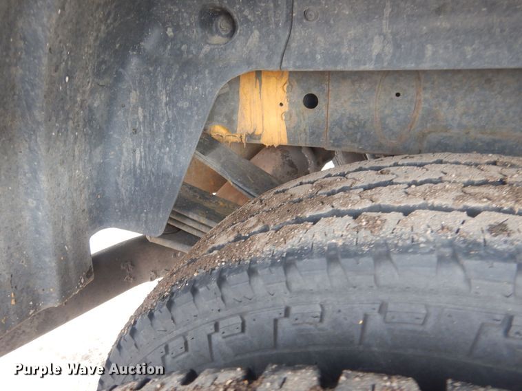 image for item HU9465 2016 Dodge Ram 3500HD  Crew Cab pickup truck