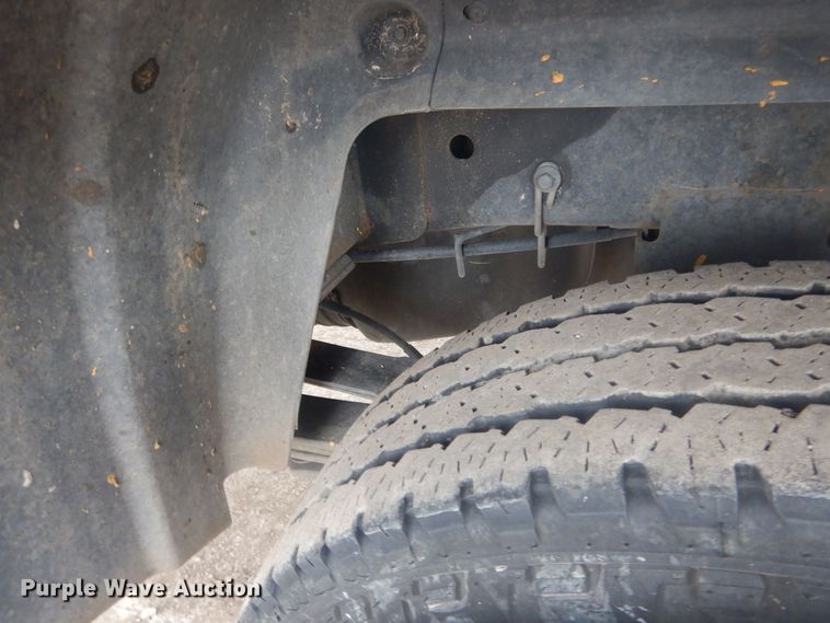 image for item HU9465 2016 Dodge Ram 3500HD  Crew Cab pickup truck