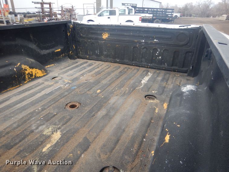 image for item HU9465 2016 Dodge Ram 3500HD  Crew Cab pickup truck