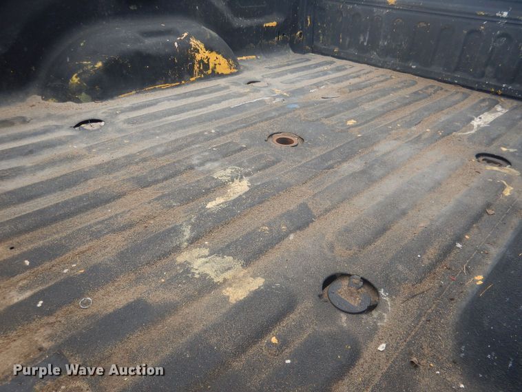 image for item HU9465 2016 Dodge Ram 3500HD  Crew Cab pickup truck