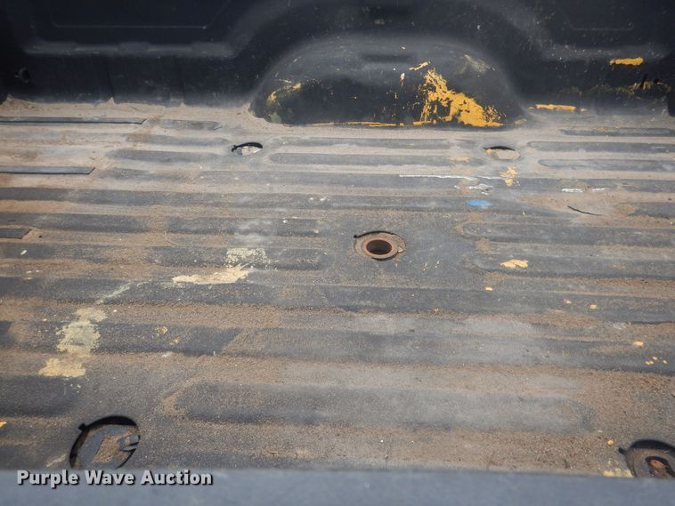 image for item HU9465 2016 Dodge Ram 3500HD  Crew Cab pickup truck