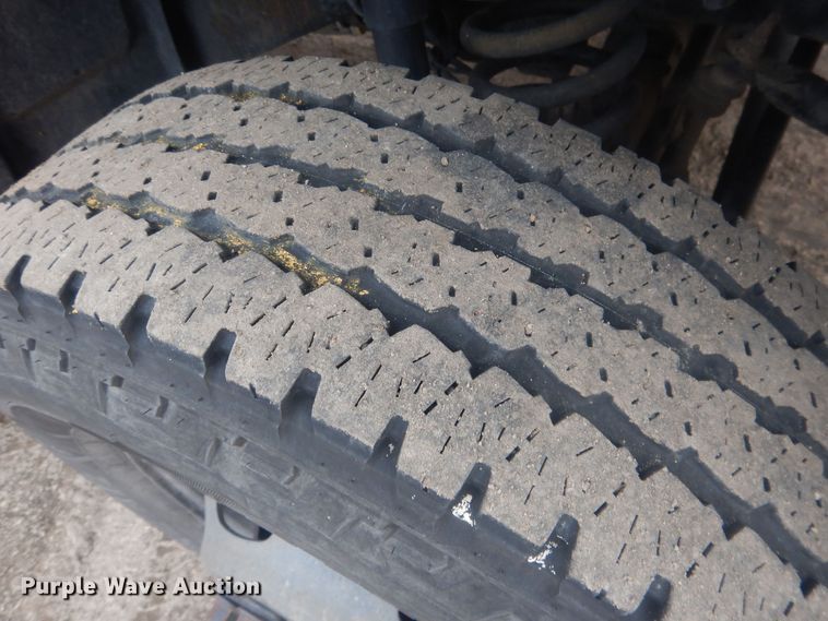 image for item HU9465 2016 Dodge Ram 3500HD  Crew Cab pickup truck