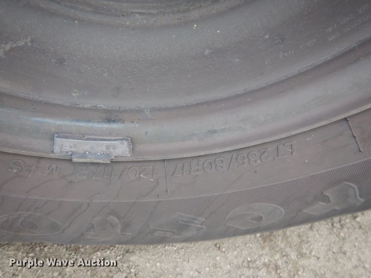 image for item HU9465 2016 Dodge Ram 3500HD  Crew Cab pickup truck