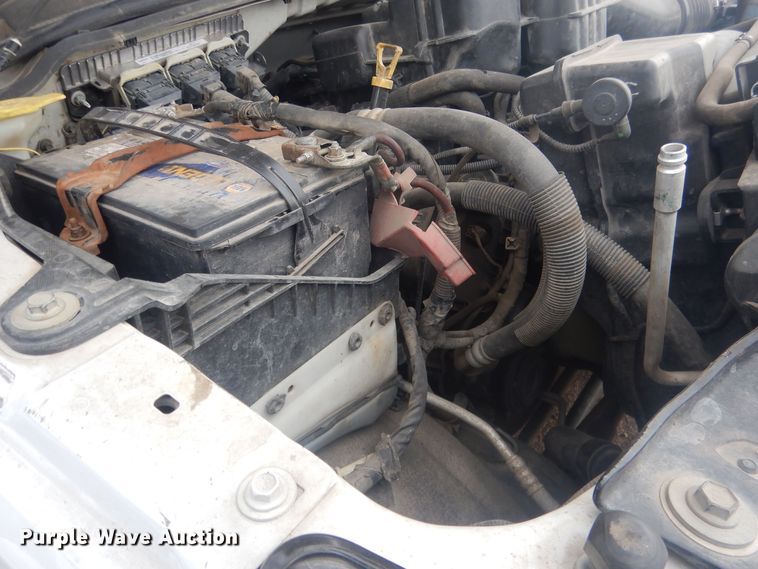 image for item HU9466 2015 Ford  F350 Super Duty  flatbed pickup truck