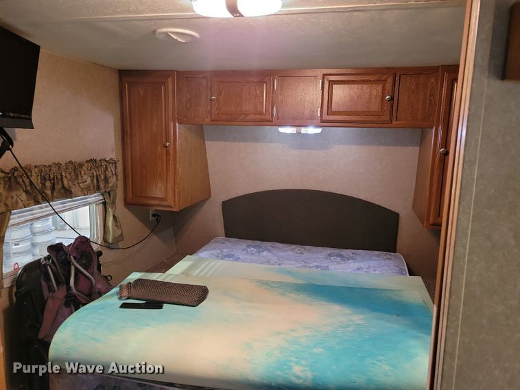 image for item IO9401 2010 Dutchmen Sport  camper