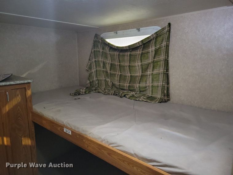 image for item IO9401 2010 Dutchmen Sport  camper