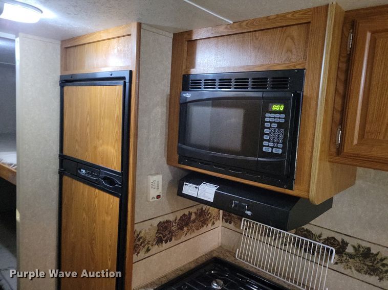 image for item IO9401 2010 Dutchmen Sport  camper