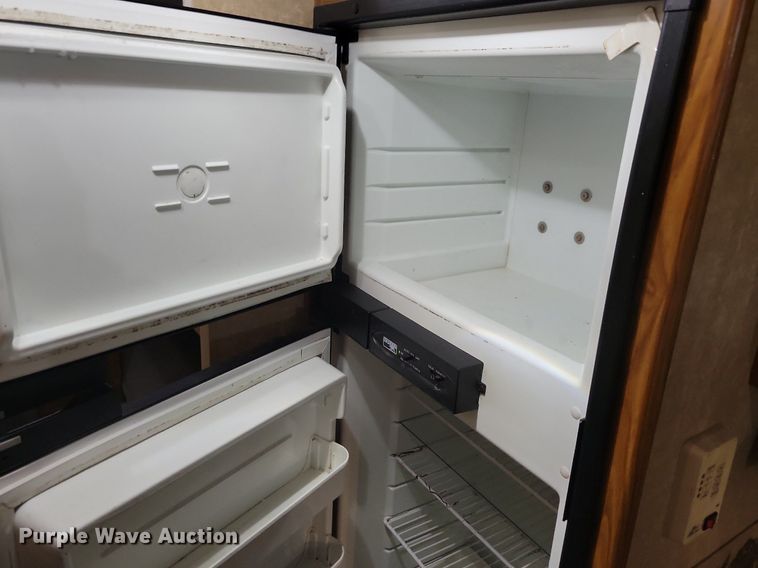 image for item IO9401 2010 Dutchmen Sport  camper