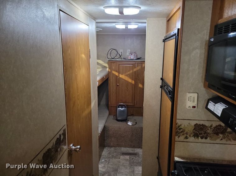 image for item IO9401 2010 Dutchmen Sport  camper