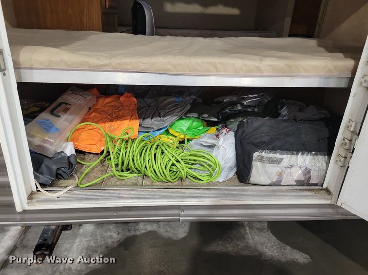 image for item IO9401 2010 Dutchmen Sport  camper