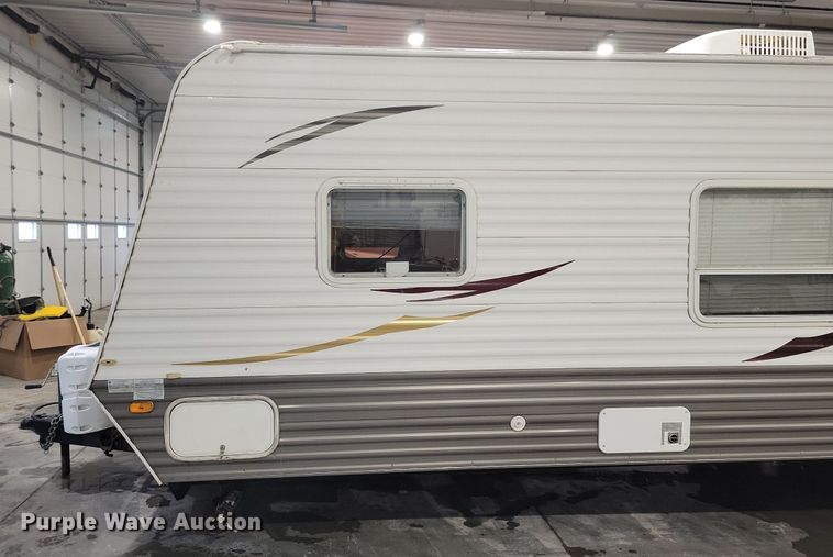 image for item IO9401 2010 Dutchmen Sport  camper