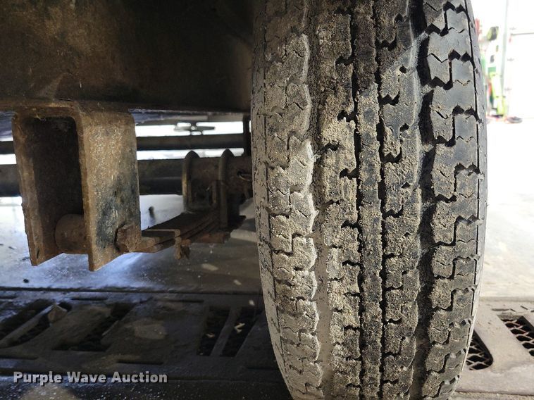 image for item IO9401 2010 Dutchmen Sport  camper