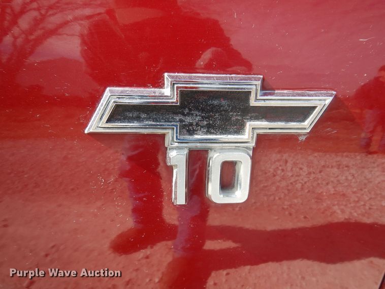 image for item IO9408 1968 Chevrolet K10  pickup truck