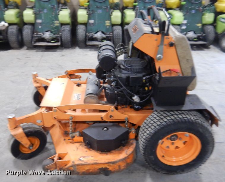 image for item IO9427 2018 Scag V-Ride II  ZTR lawn mower