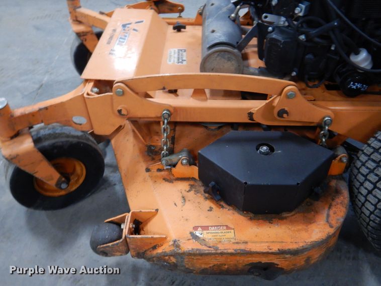 image for item IO9427 2018 Scag V-Ride II  ZTR lawn mower