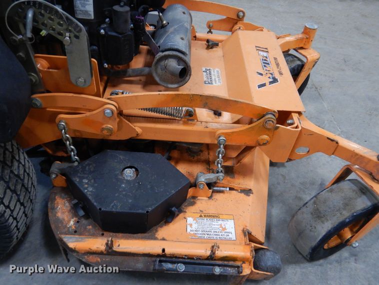 image for item IO9427 2018 Scag V-Ride II  ZTR lawn mower