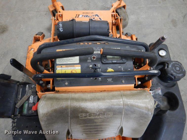 image for item IO9427 2018 Scag V-Ride II  ZTR lawn mower