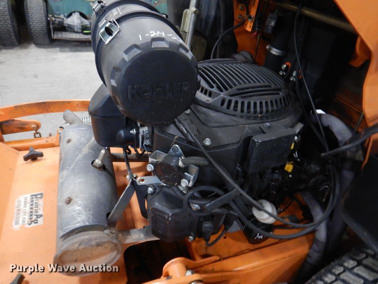 image for item IO9427 2018 Scag V-Ride II  ZTR lawn mower