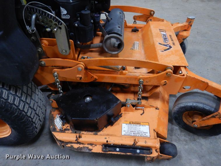 image for item IO9428 2018 Scag V-Ride II  ZTR lawn mower