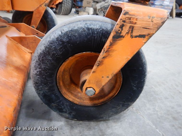 image for item IO9428 2018 Scag V-Ride II  ZTR lawn mower