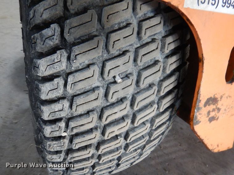 image for item IO9428 2018 Scag V-Ride II  ZTR lawn mower