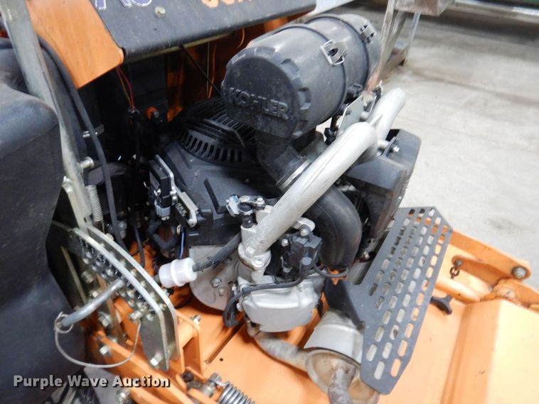 image for item IO9429 2018 Scag V-Ride II  ZTR lawn mower